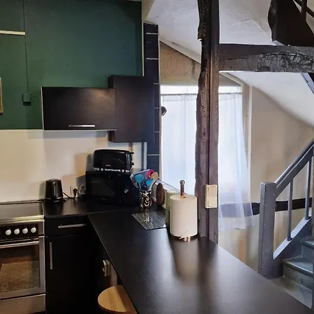 アパート Appartement Typique Rouen Centre Avec Parking Gratuit ルーアン