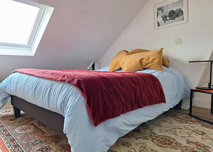 Typique Centre Avec Parking Gratuit דירה